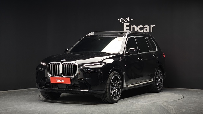 BMW X7 2025