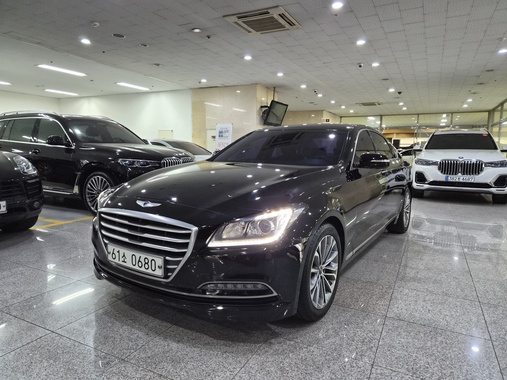 Hyundai Genesis 2016