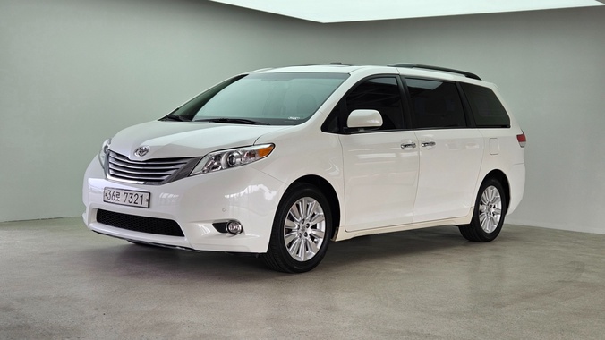 Toyota Sienna 2013