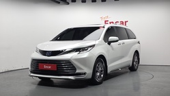 Toyota Sienna 2024