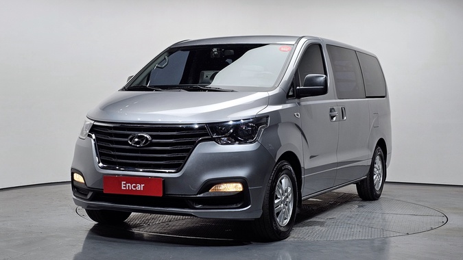 Hyundai Starex 2018