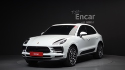 Porsche Macan 2021