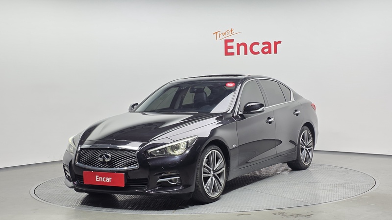 Infiniti Q50