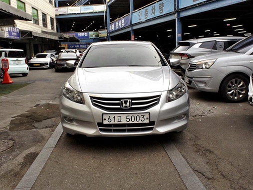 Honda Accord 2011