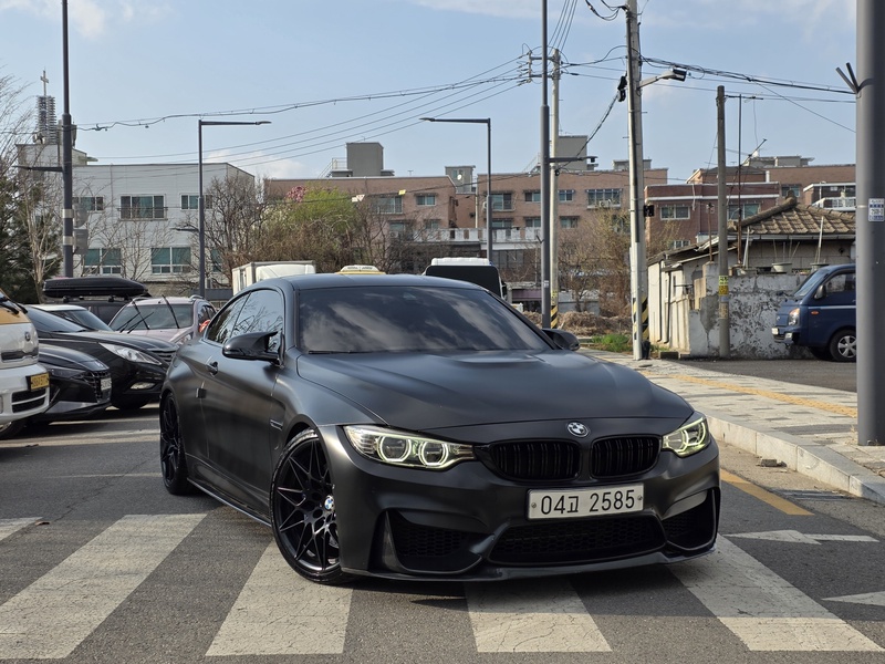 BMW M4