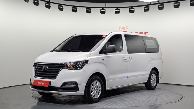 Hyundai Starex 2021