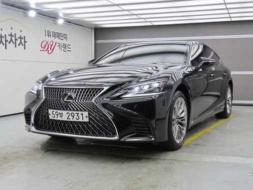 Lexus LS 2018
