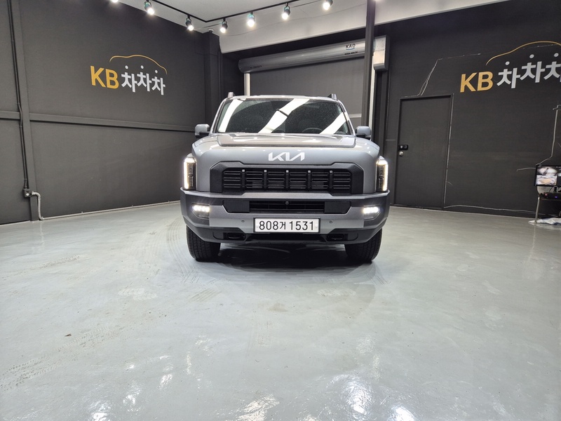 Kia Tasman