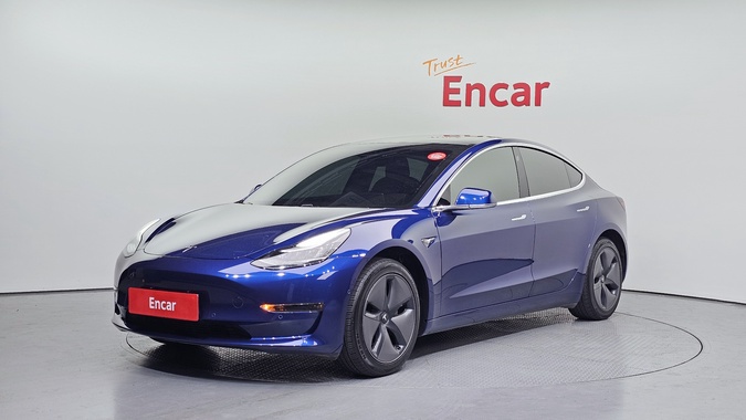 Tesla Model 3 2020