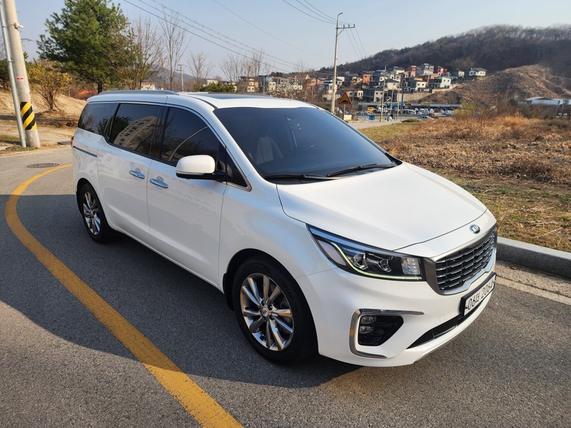 Kia Canival