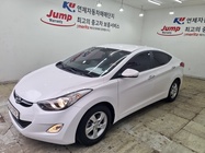 Hyundai Avante 2013