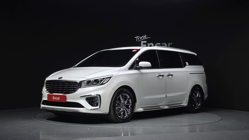 Kia Canival