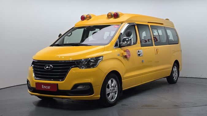 Hyundai Starex 2019