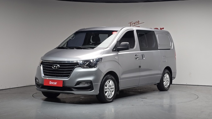 Hyundai Starex 2018