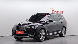BMW X7 2021