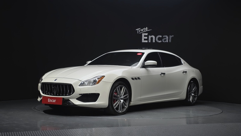 Maserati Quattroporte