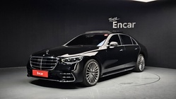 Mercedes-Benz S-Class 2023