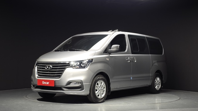 Hyundai Starex 2018