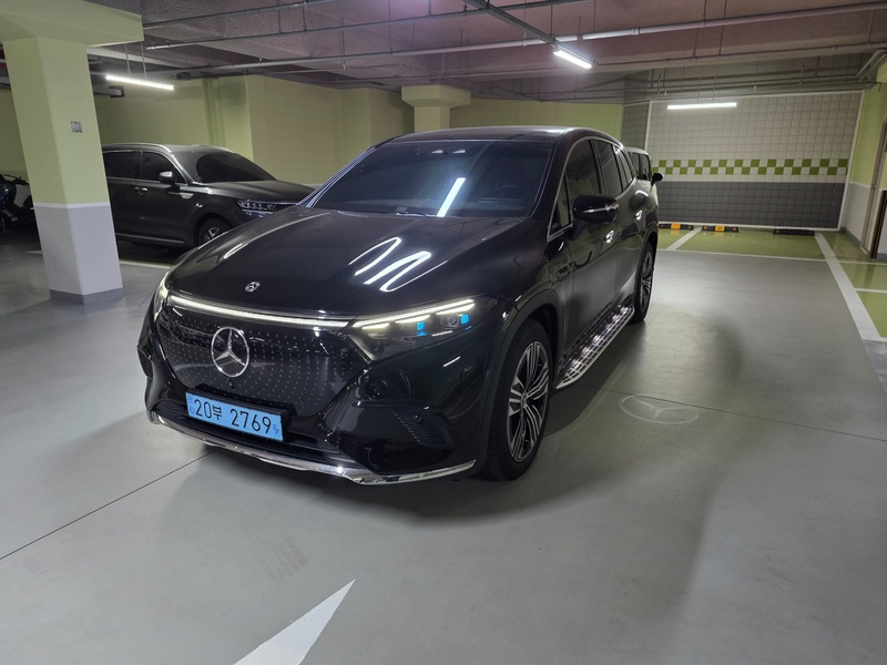 Mercedes-Benz EQS