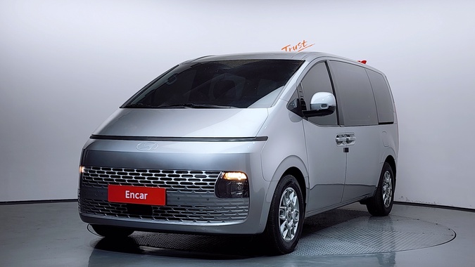 Hyundai Staria 2024