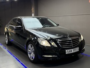 Mercedes-Benz E-Class 2010