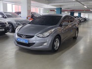 Hyundai Avante 2011