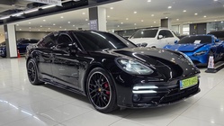 Porsche Panamera 2020
