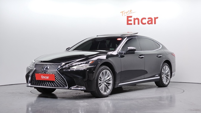 Lexus LS 2019