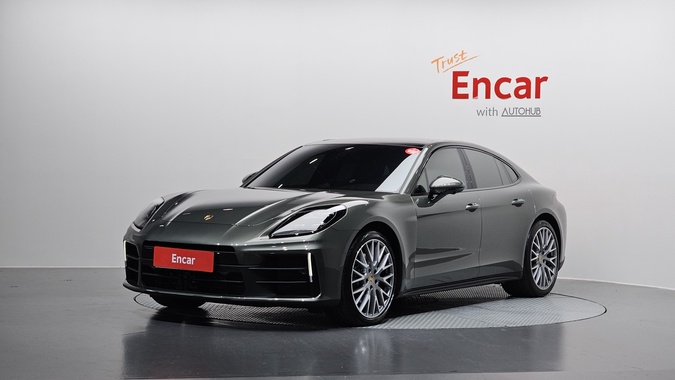 Porsche Panamera 2024