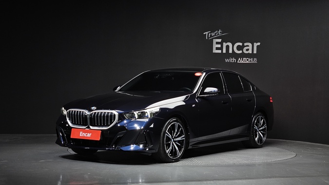 BMW 5 Series 2024