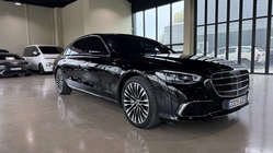 Mercedes-Benz S-Class 2023
