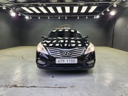 Hyundai Grandeur 2011