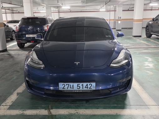 Tesla Model 3 2020