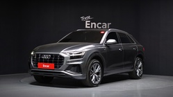 Audi Q8 2021