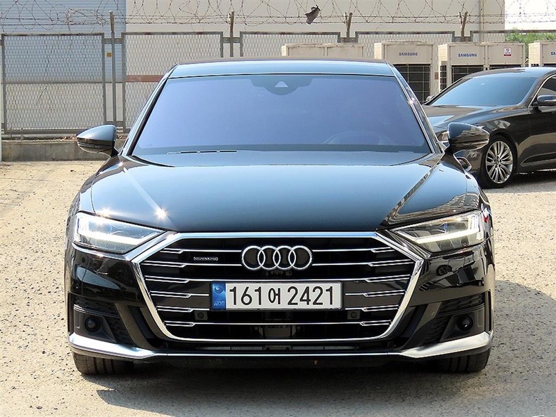 Audi A8