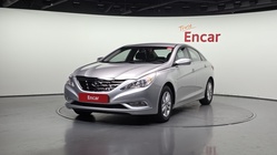 Hyundai Sonata 2011