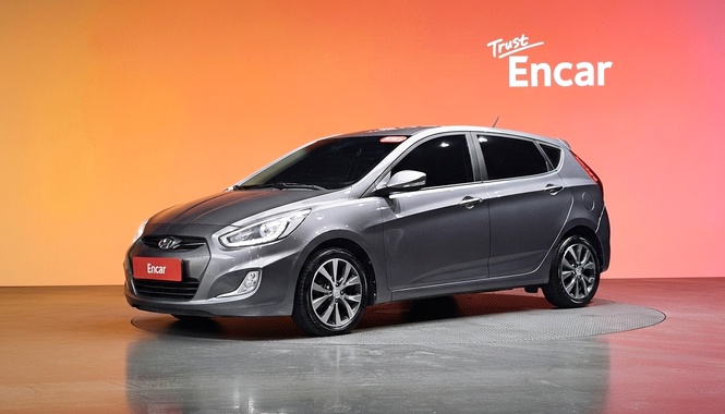 Hyundai Accent 2013