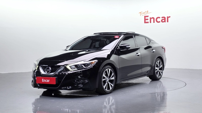 Nissan Maxima