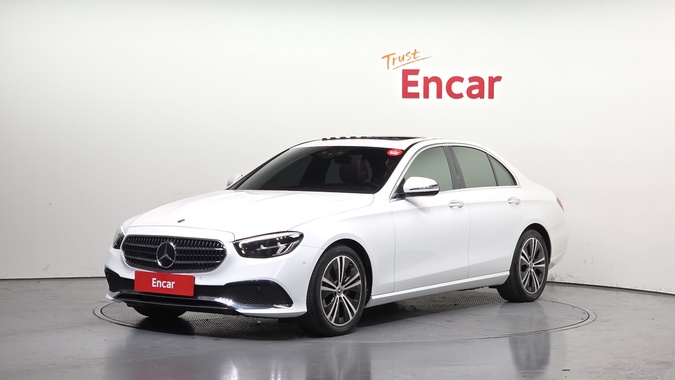 Mercedes-Benz E-Class 2021