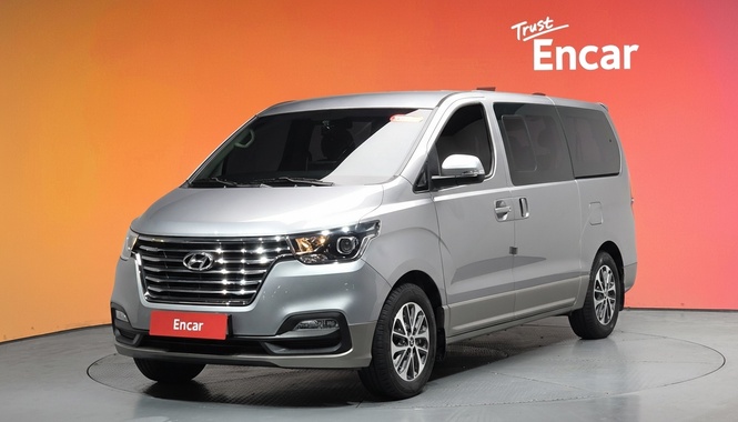 Hyundai Starex 2018