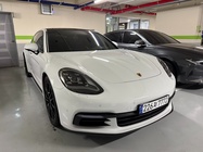 Porsche Panamera 2018