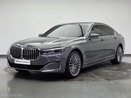BMW 7 Series 2021