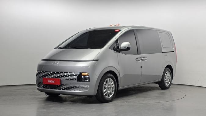 Hyundai Staria 2024