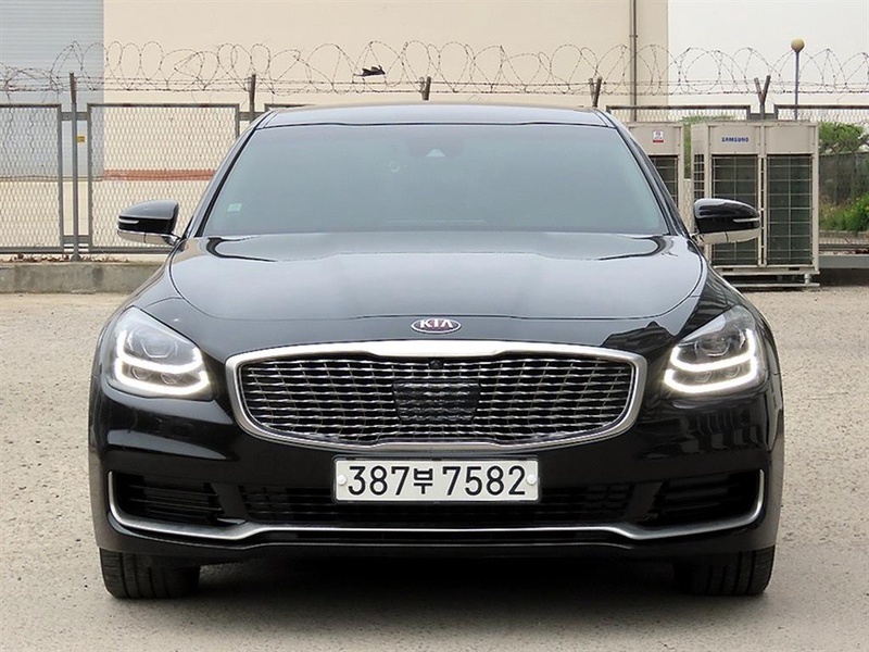 Kia K9