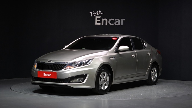 Kia K5 2011