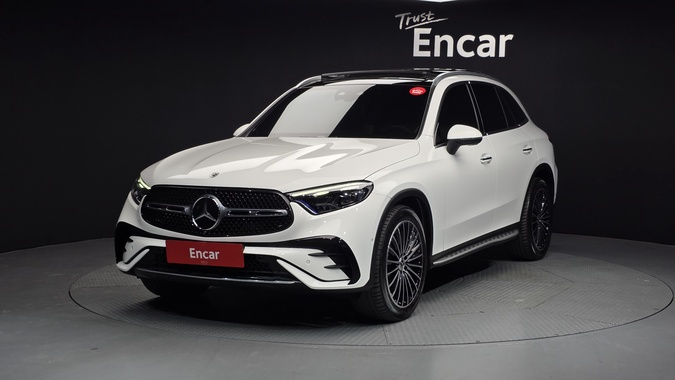 Mercedes-Benz GLC-Class 2024