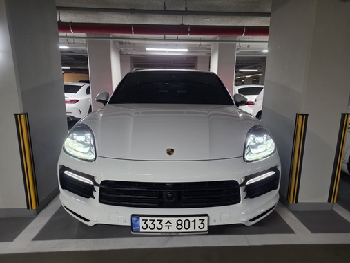 Porsche Cayenne 2022