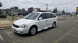 Kia Carnival 2012
