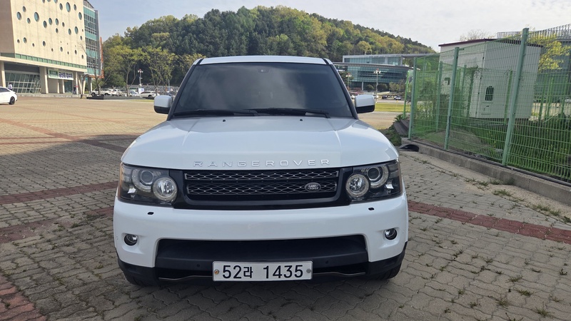 Land Rover Sport