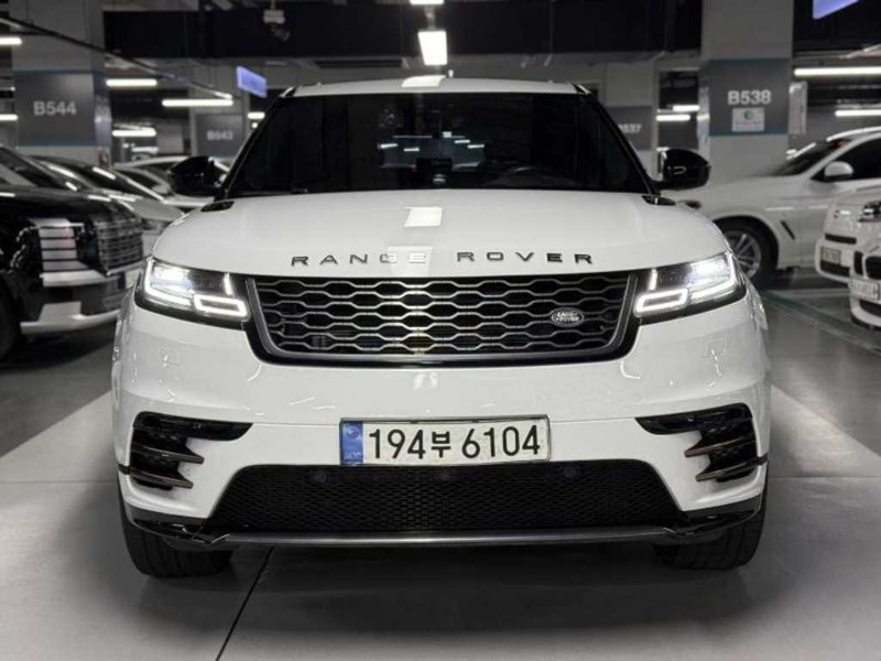 Land Rover Velar